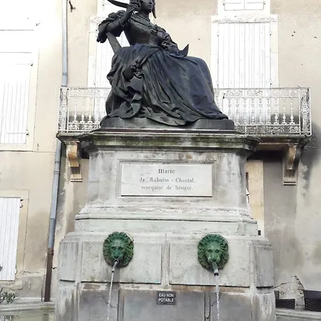 Maison Au Pied Du Chateau, Terrasse Grignan