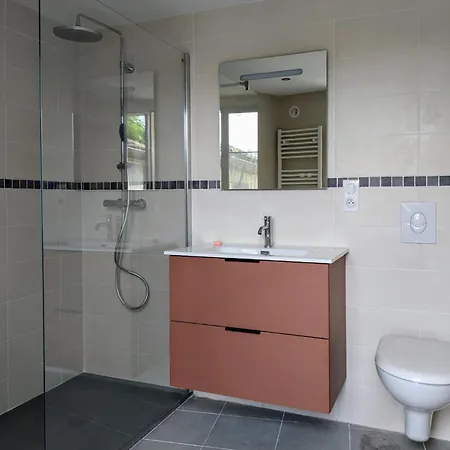 Holiday home Maison Au Pied Du Chateau Grignan